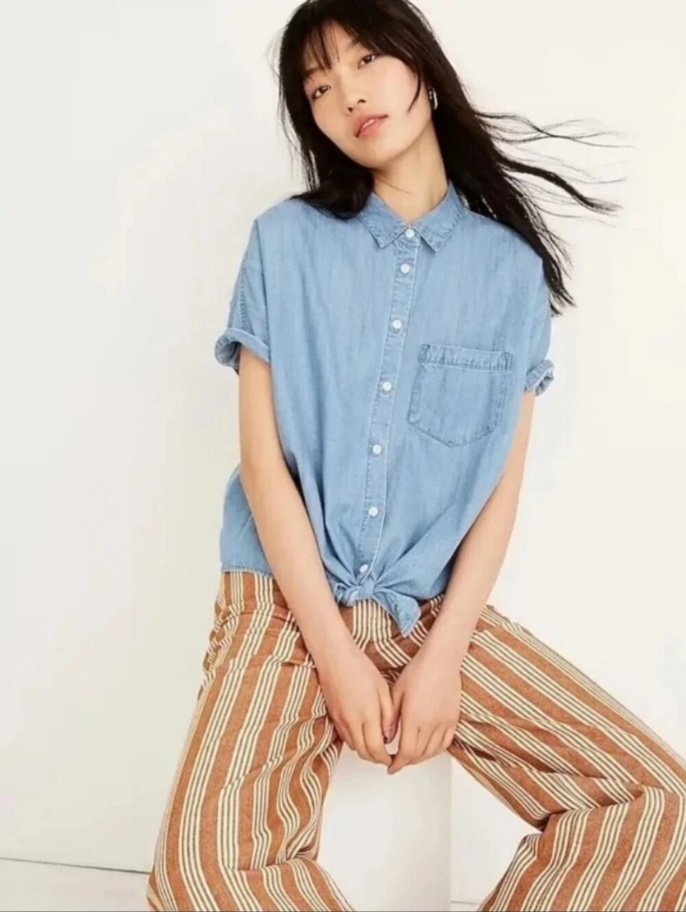 Madewell Denim Short Sleeve Tie Front Shirt Size  Small